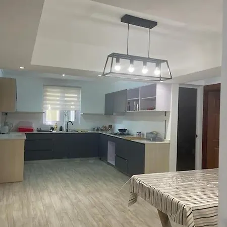 Spacious 3 Bedrooms Flat In Port Louis Exterior photo